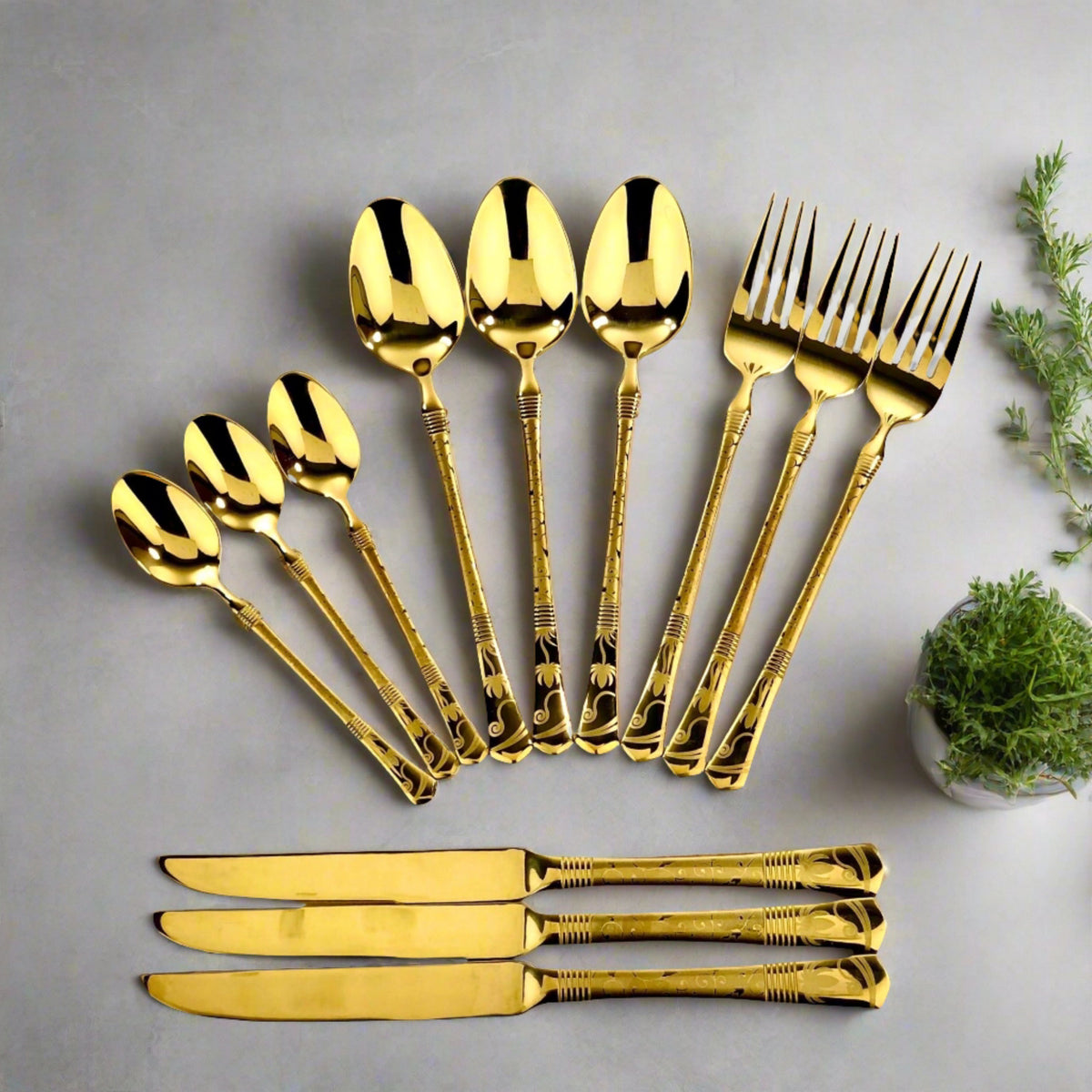Premium Golden Cutlery Set (Set of 24)