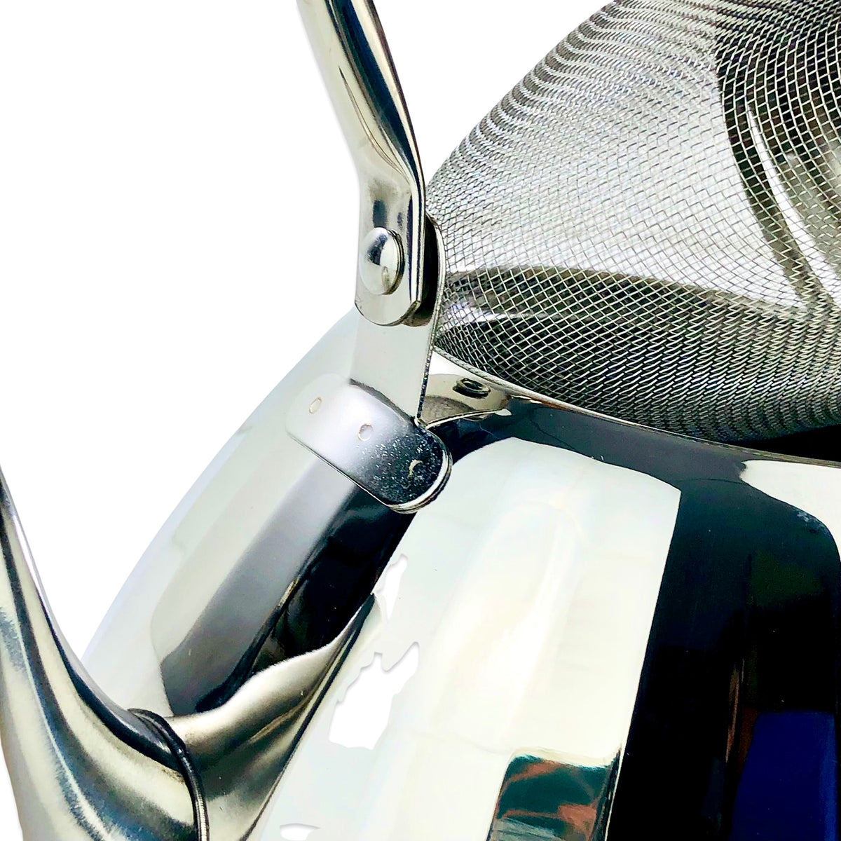 Chromatic Silver Hammered Kettle