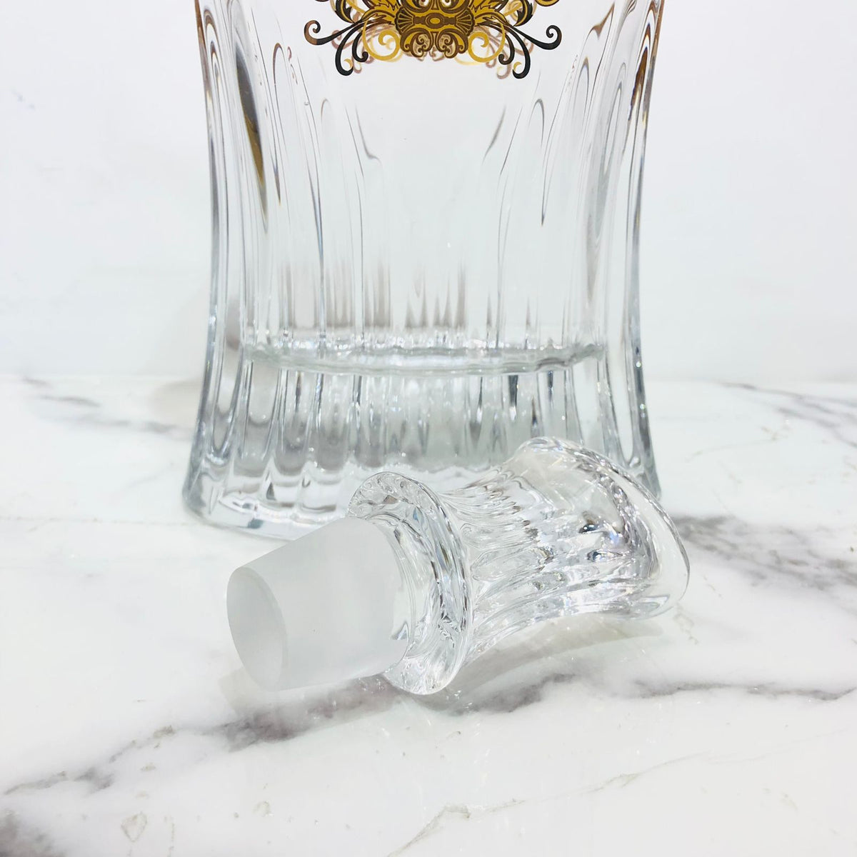 Modern Design Branded Set of 7 Pcs