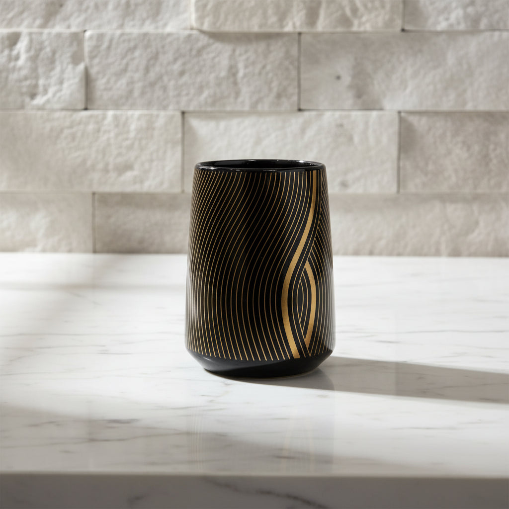 Black & Gold Wave Line Bath Set