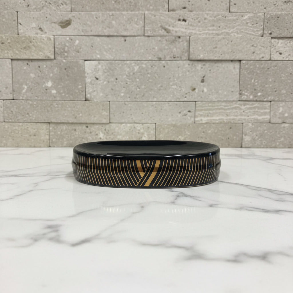 Black & Gold Wave Line Bath Set