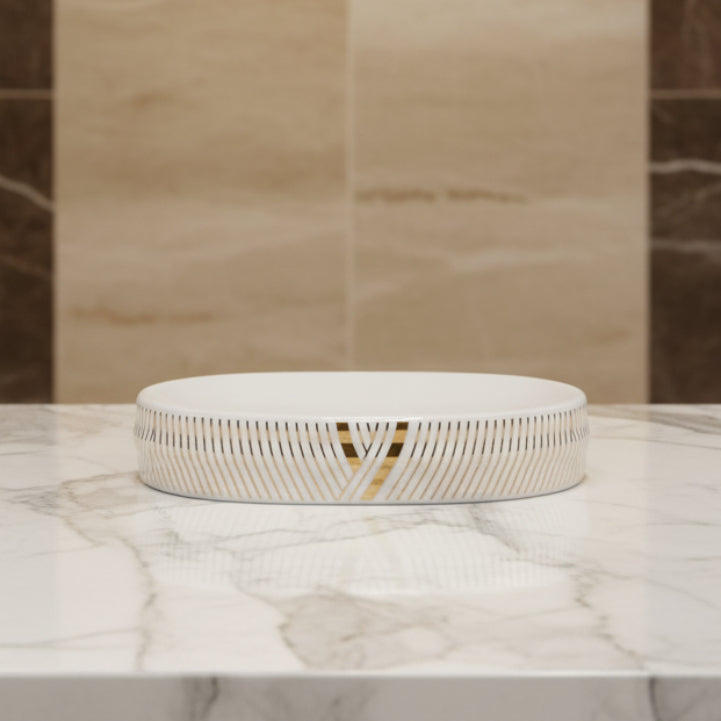 White & Gold Wave Line Bath Set