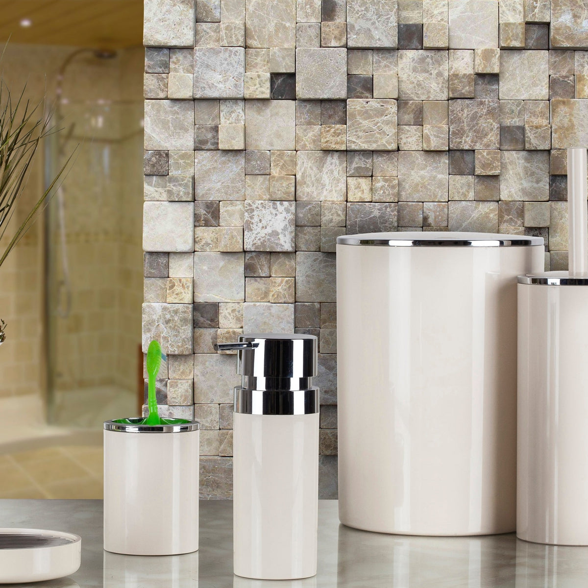 Lenox Round Beige Silver Bathroom Set