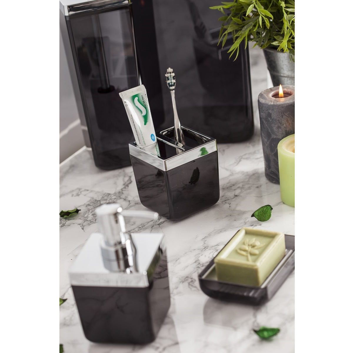 Tuscany Black Square Bathroom Set