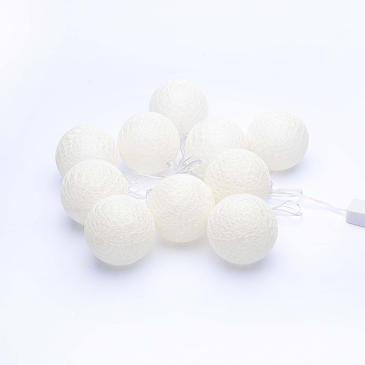 Hanging Ball Lights Black & White