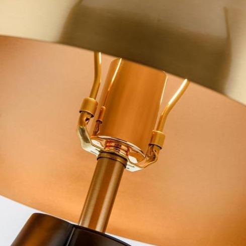 Contemporary Tripod Floor/Table Lamp