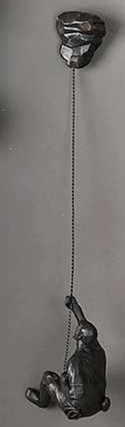 Targen Climbing Men Figures Wall Hanging