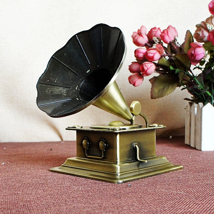 Gramophone Model