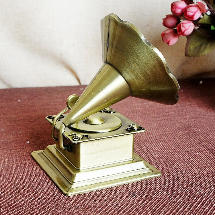 Gramophone Model