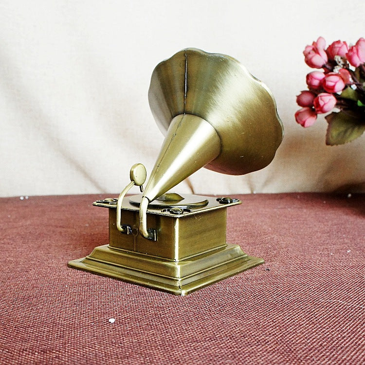 Gramophone Model