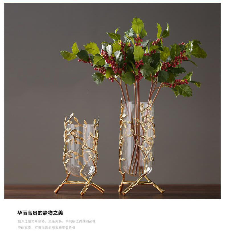 Aveo Golden Leafe Vase