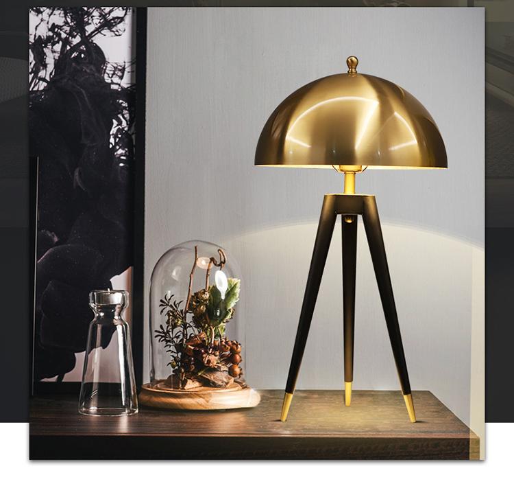 Contemporary Tripod Floor/Table Lamp