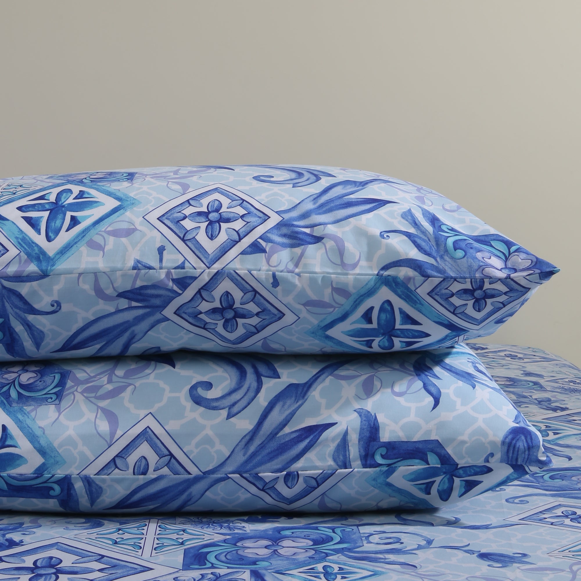 Floral Blue Percale Pillow Cases (Pair)