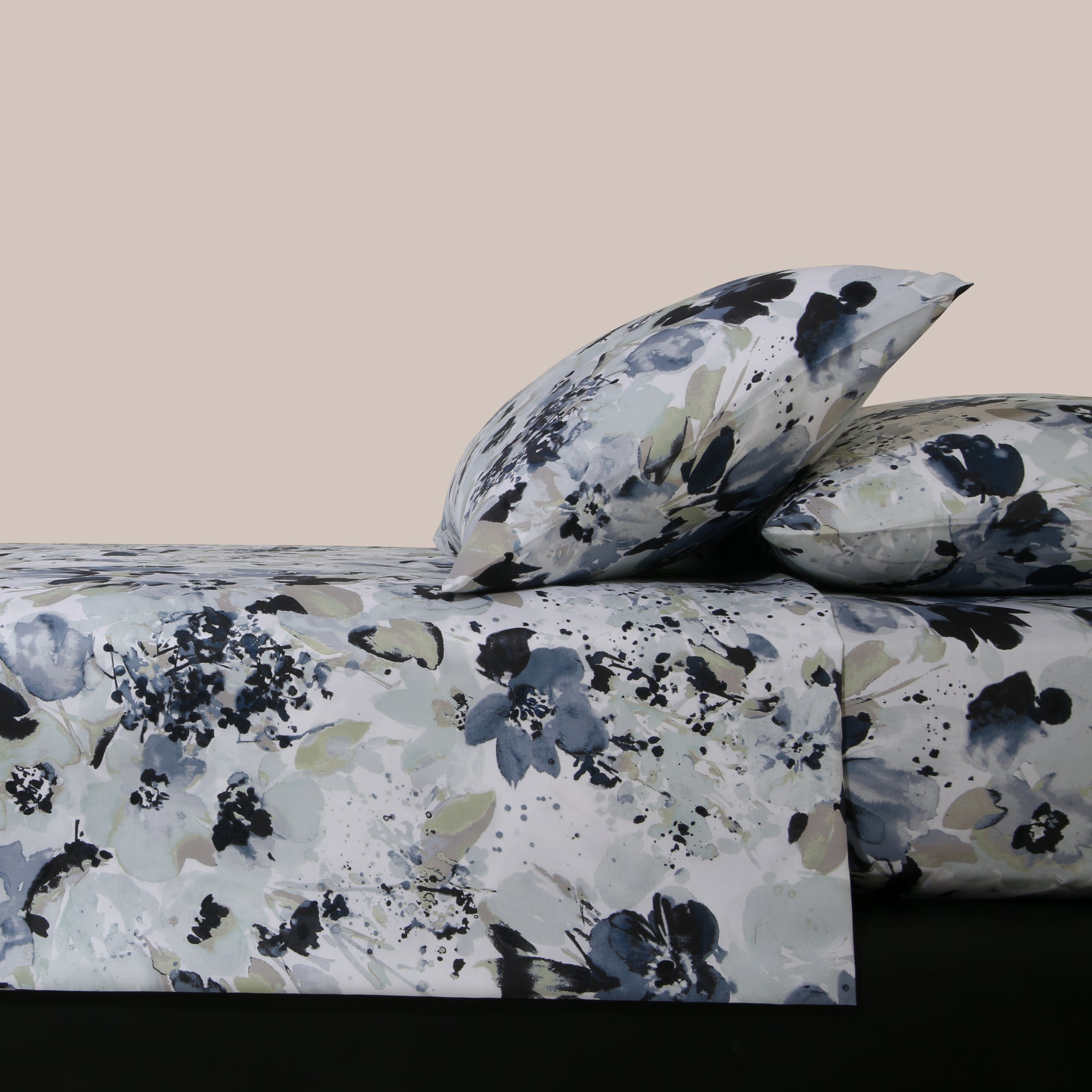 Glowing Floral Percale Bedsheet