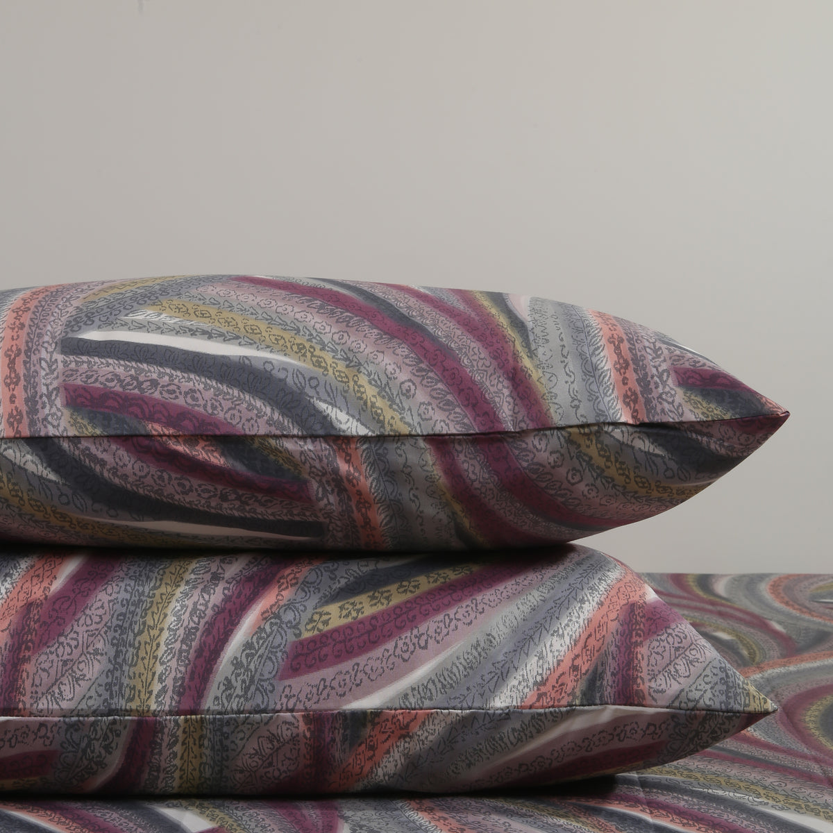 Vivid Rich Percale Bedsheet