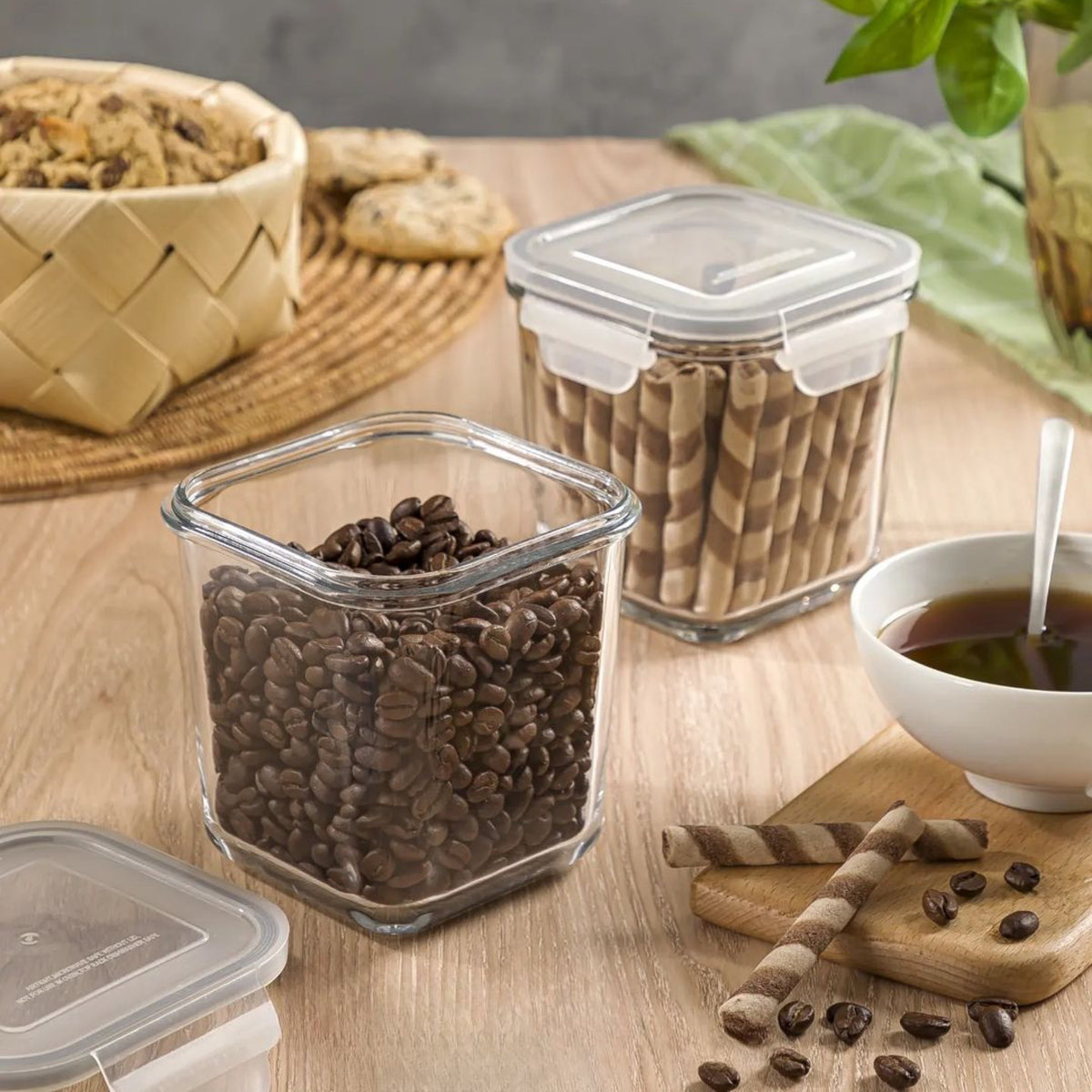 Glass SNACK CONTAINER