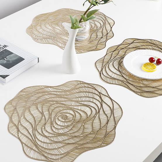 Glazzy Table mat (set of 2)