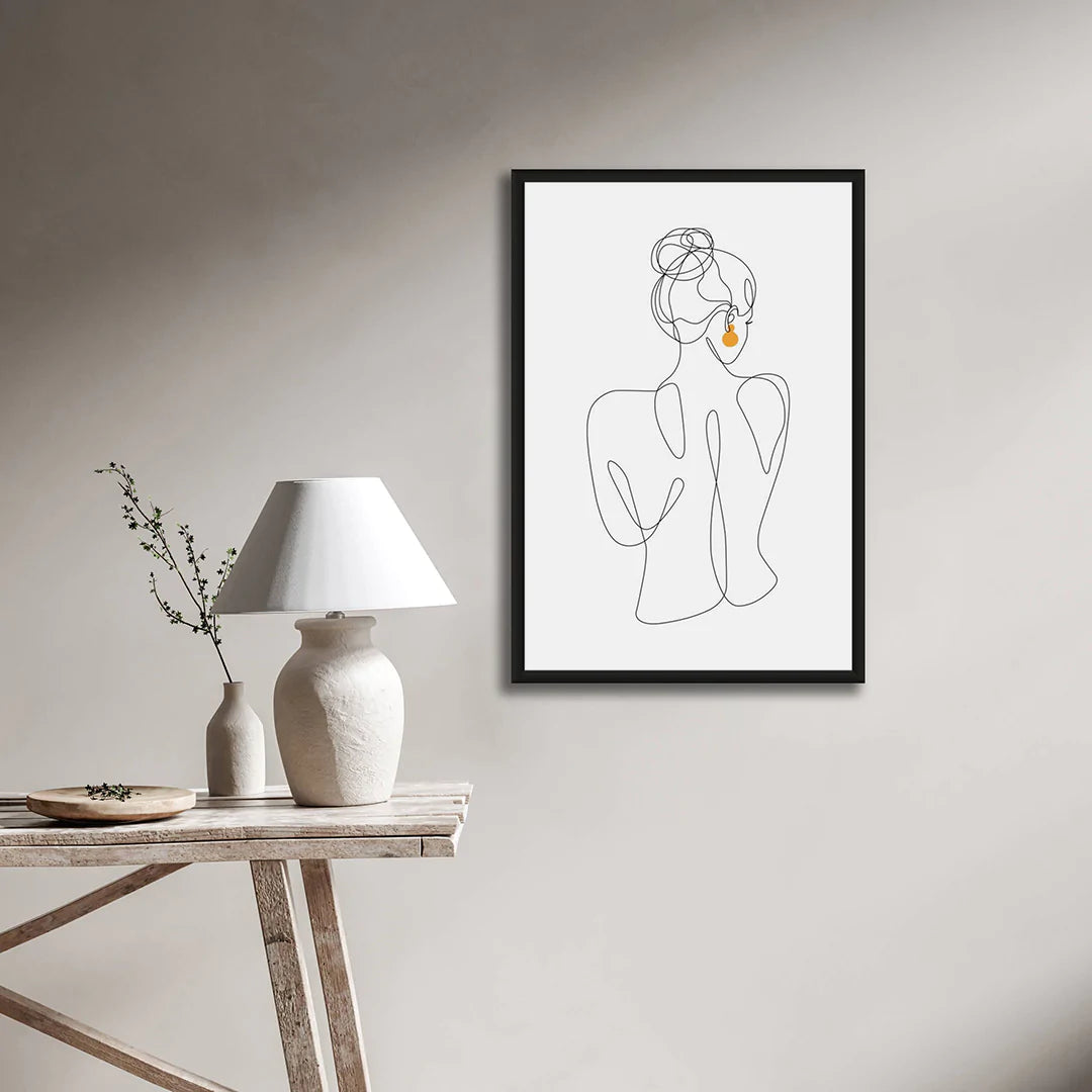 AMBER FIGURATIVE LINE ART